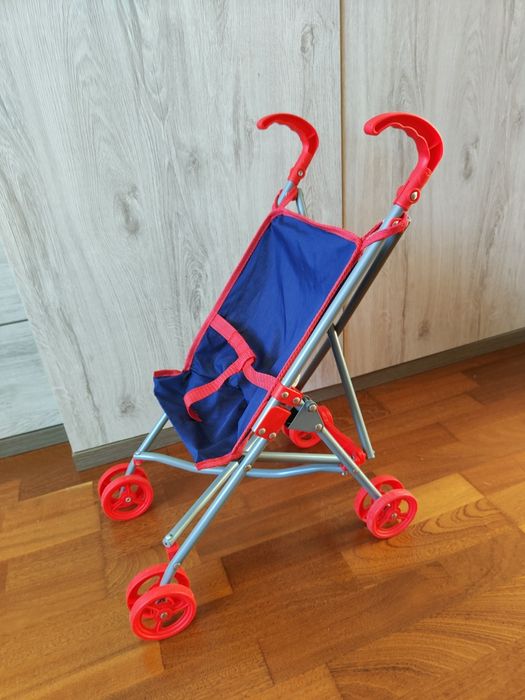 Wózek dla dziewczynki dla lalek