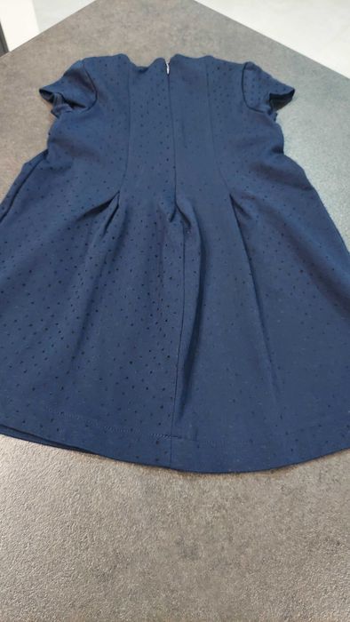 Sprzedam sukieneczkę, rozmiar 110, sklep 5 10 15 firma MAX & MIA.