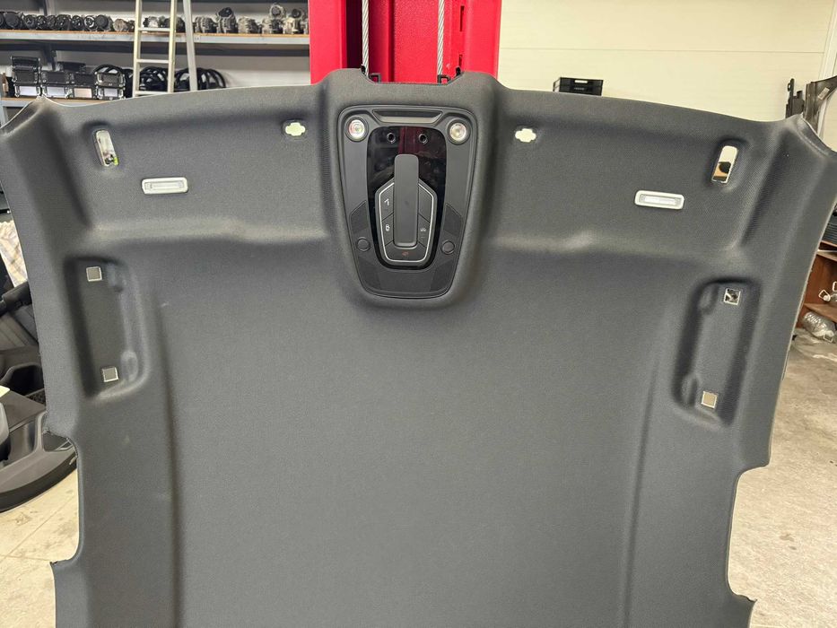 Чорна стеля чорний потолок Audi A4 B9 ауді а4 б9 седан sline s-line