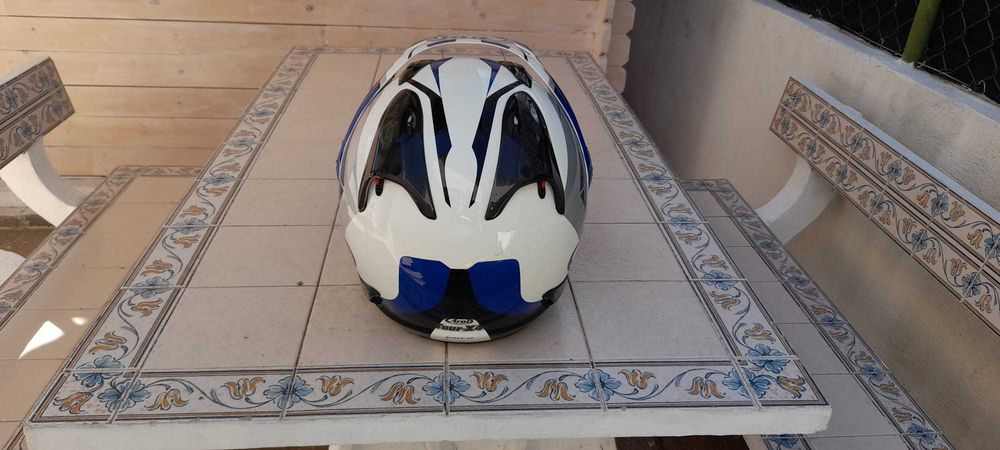 Capacete Arai Tour X4