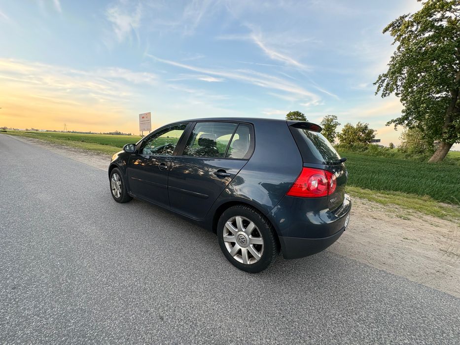 Sprzedam Golf V 1,9TDI