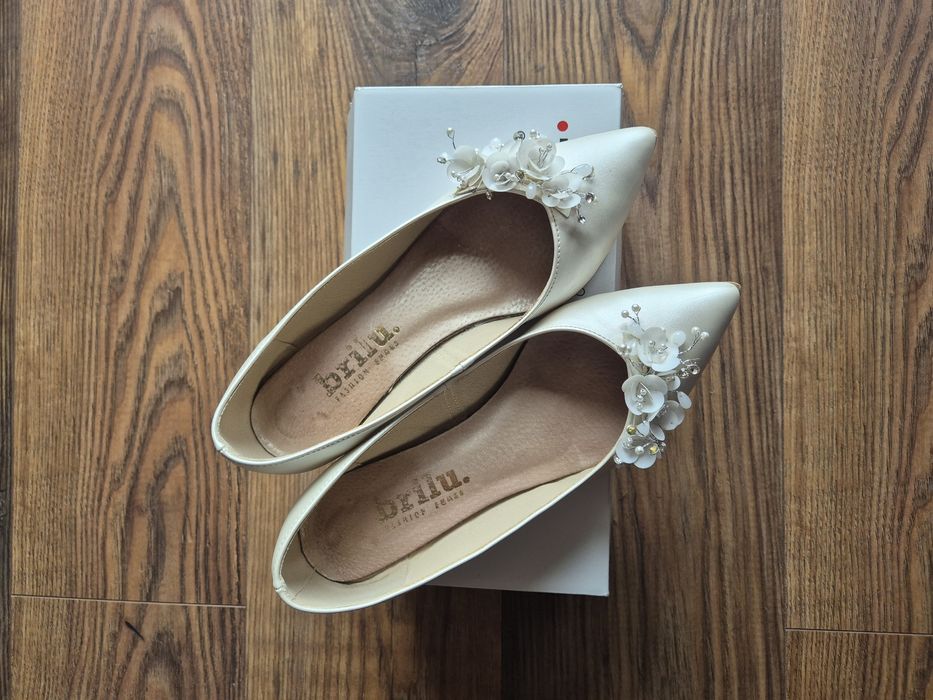 Buty ślubne Brilu