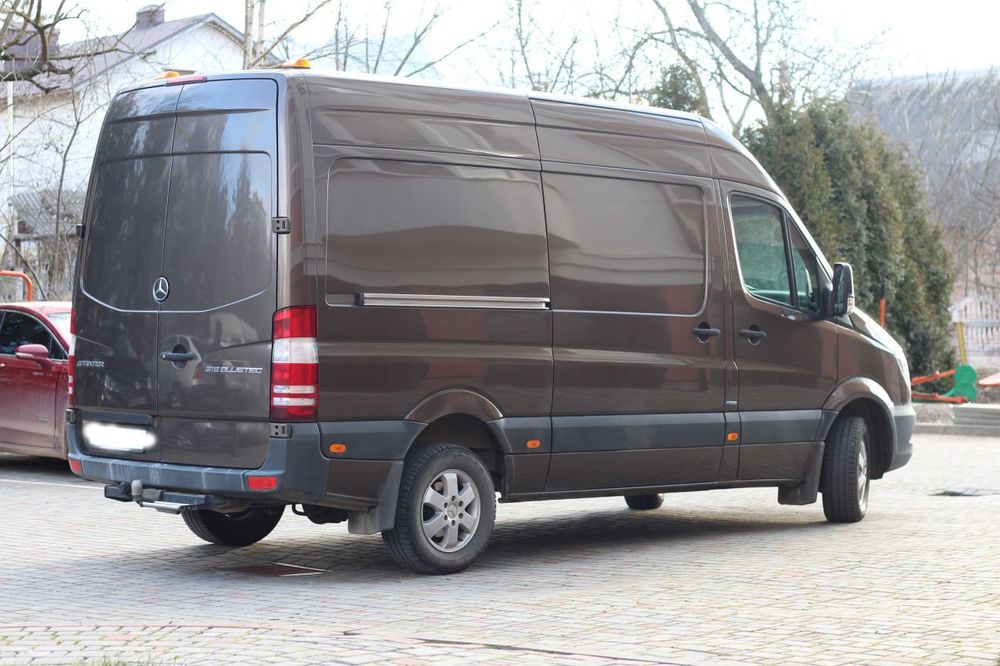 Mercedes sprinter