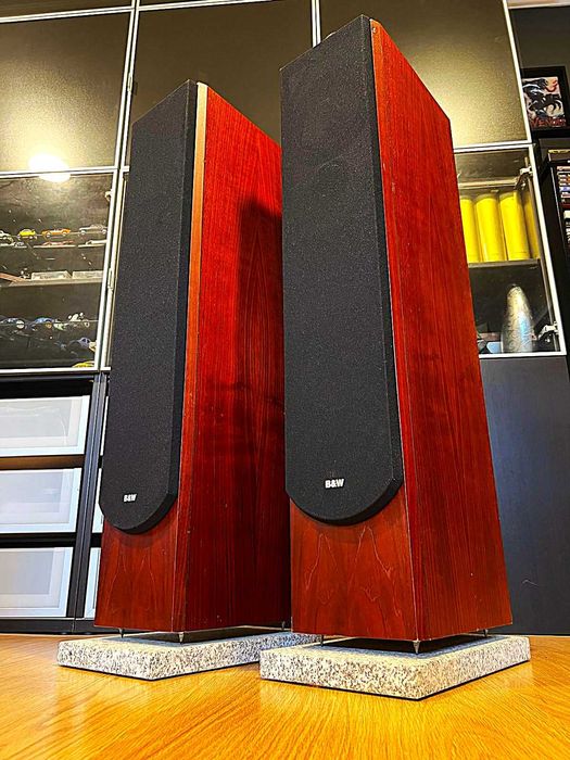 BOWERS & WILKINS P6 ( Preference 6) 200W 8 ohms c/novas
