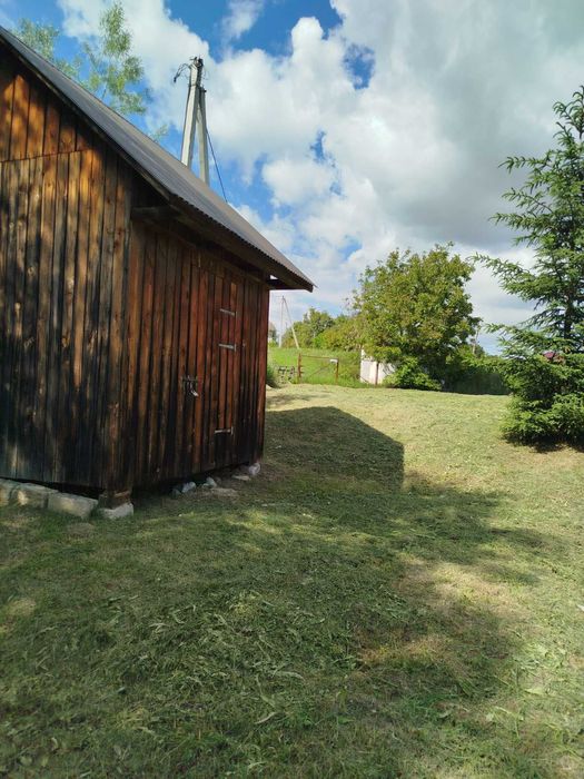 Продається земельна ділянка під бізнес чи житло центр Села