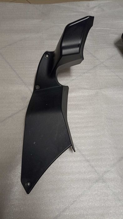 Przednia czasza Kawasaki GTR 1400