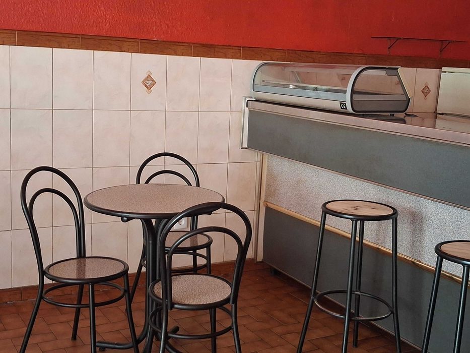 Oportunidade única: Café equipado no coração da Covilhã – Pronto a abrir!