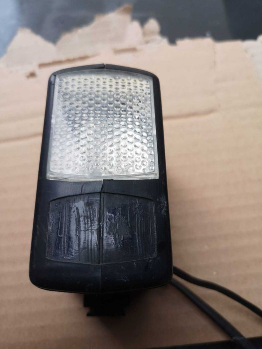 Lampa błyskowa do aparatu fotograficznego