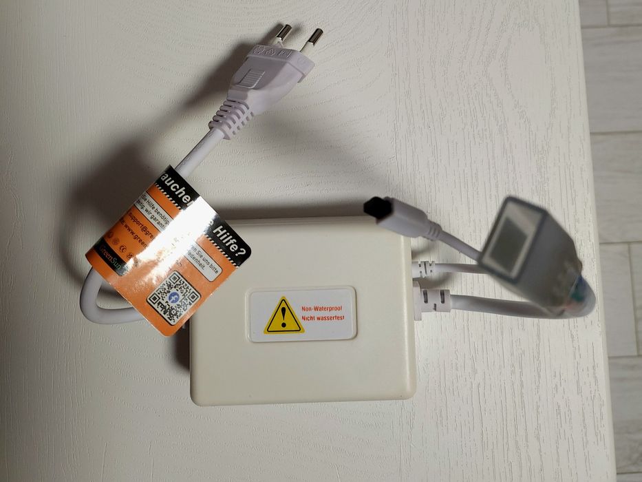 Контролер, адаптер до світлодіодної стрічки RGB з блютузом та пультом.