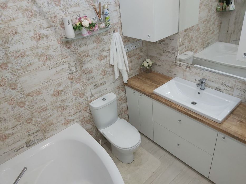 Продажа Тауна в центре Бучи