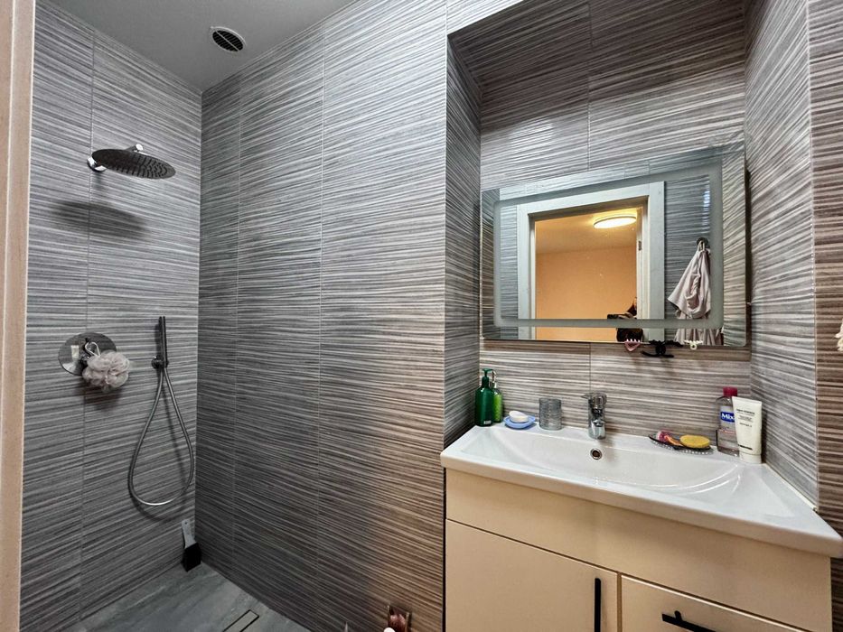 Сучасний будинок в пгт Таирове