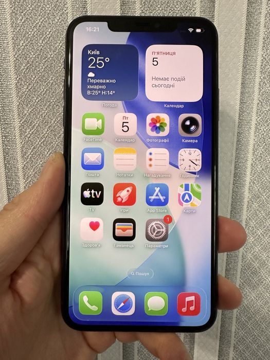 Apple iPhone 11  pro max 256 gb. Неверлок, акб 100