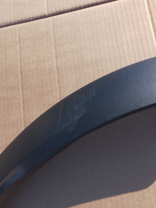 listwa nakładka błotnika lewa tylna RENAULT CAPTUR II 19r- oryginał