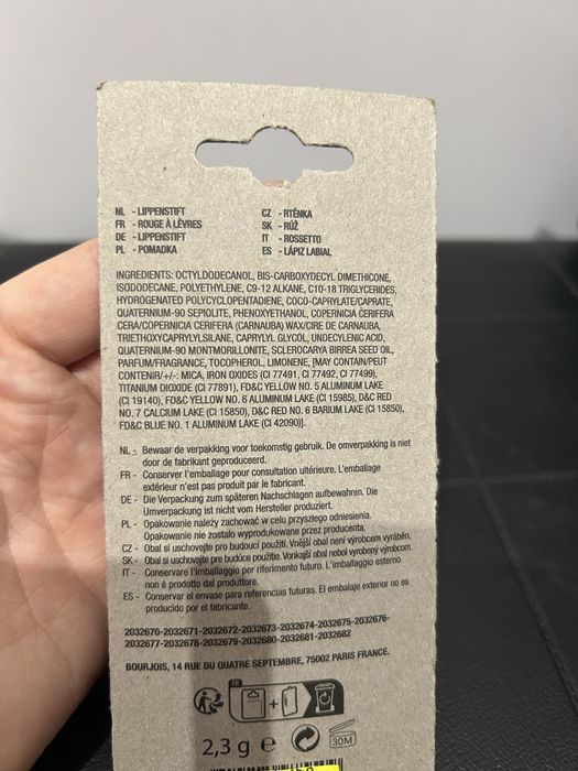 Nowa pomadka, szminka Boujours Rouge Fabuleux 16 nr.6792