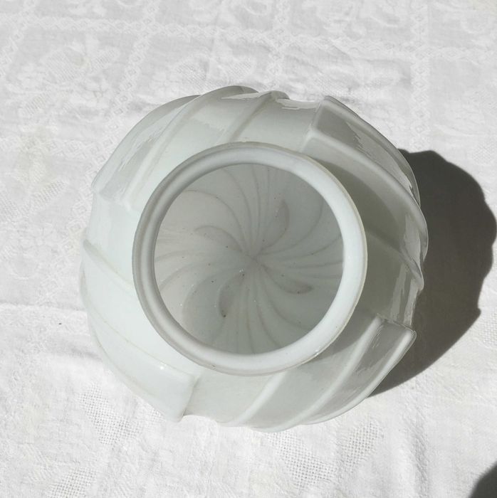 Globo Opalino de candeeiro antigo