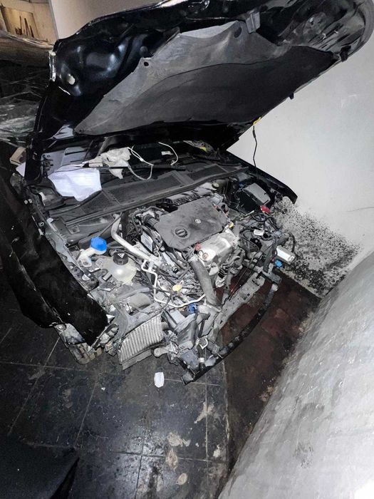 PEUGEOT 308 com documentos