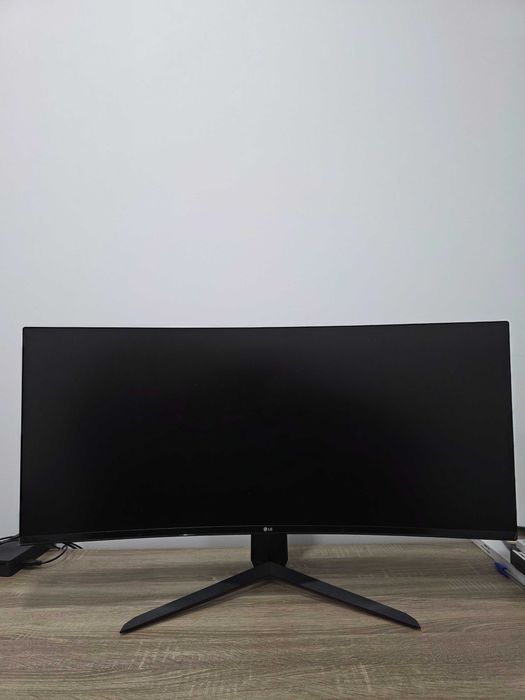 Vendo Monitor Gaming Curvo LG UltraGear 34" UltraWide