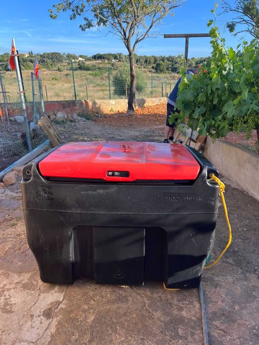 Depósito  transporte de combustível