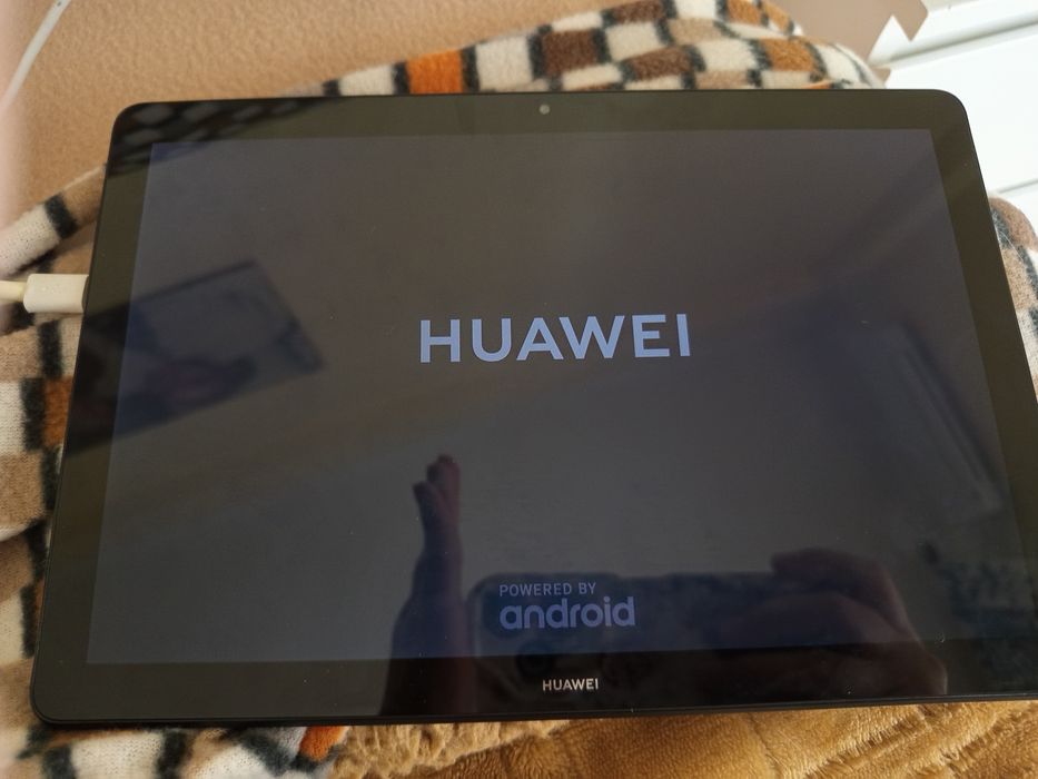 Tablet Huawei com 32g preto