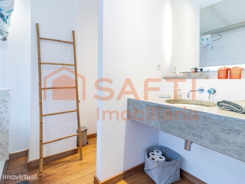 Moradia primeira linha do mar