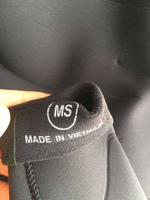 Fato de Surf WILDSUITS 3/2mm tamanho MS