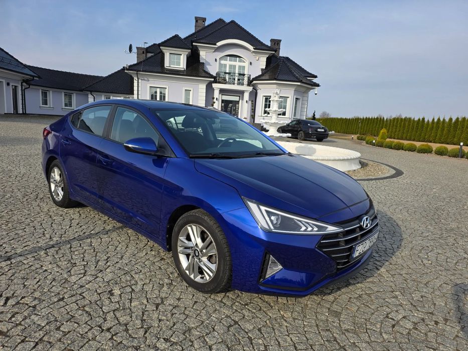 Hyundai Elantra Hyundai Elantra 2020 Sedan Benzyna  zarejestrowany