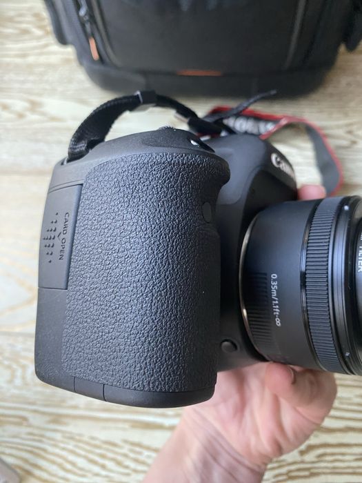 Фотоапарат Canon EOS 6D в ІДЕАЛЬНОМУ стані, комплект