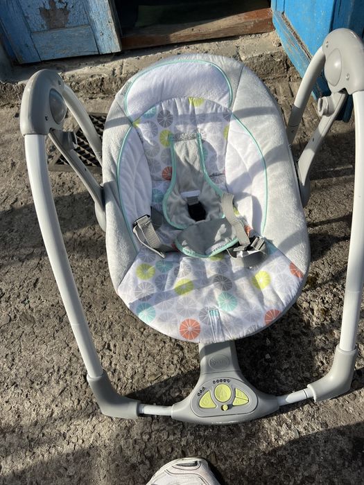 Продам шезлонг для діток від народження