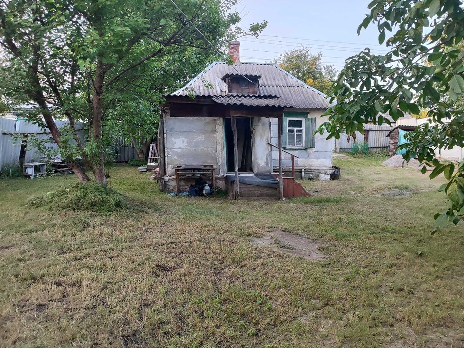 Продам невеликий дім-дачу