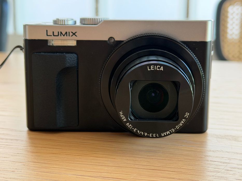 Máquina fotográfica Panasonic Lumix TZ99