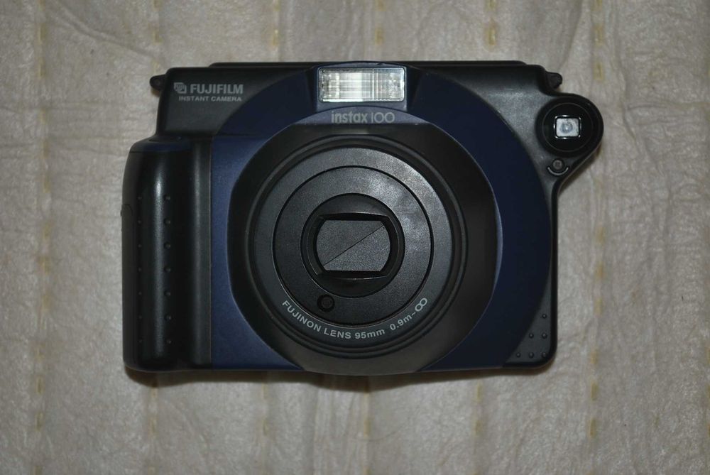 Fujifilm Instax Wide 100