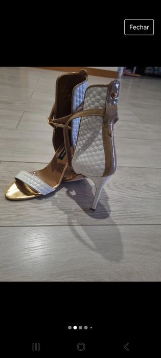 Sapatos  nunca usados