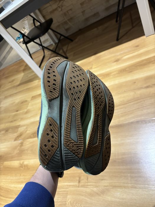 Buty do biegania Hoka mach 6