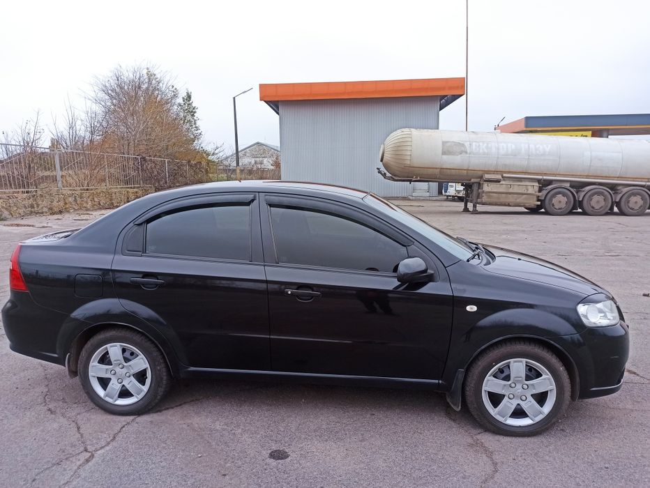 Chevrolet Aveo 2007 • 1.5 Газ/Бензин