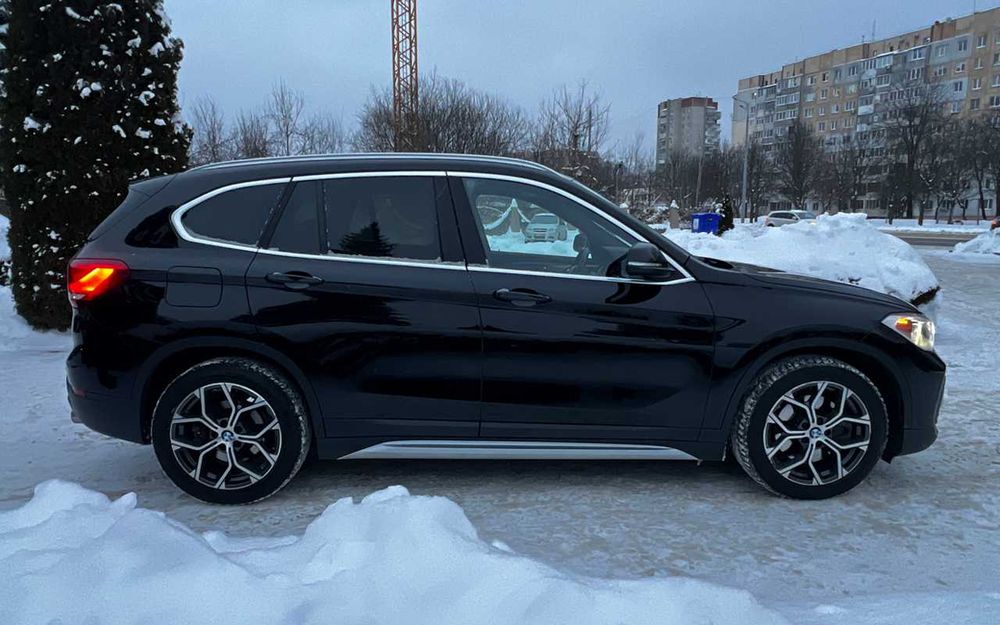 BMW X1      2019