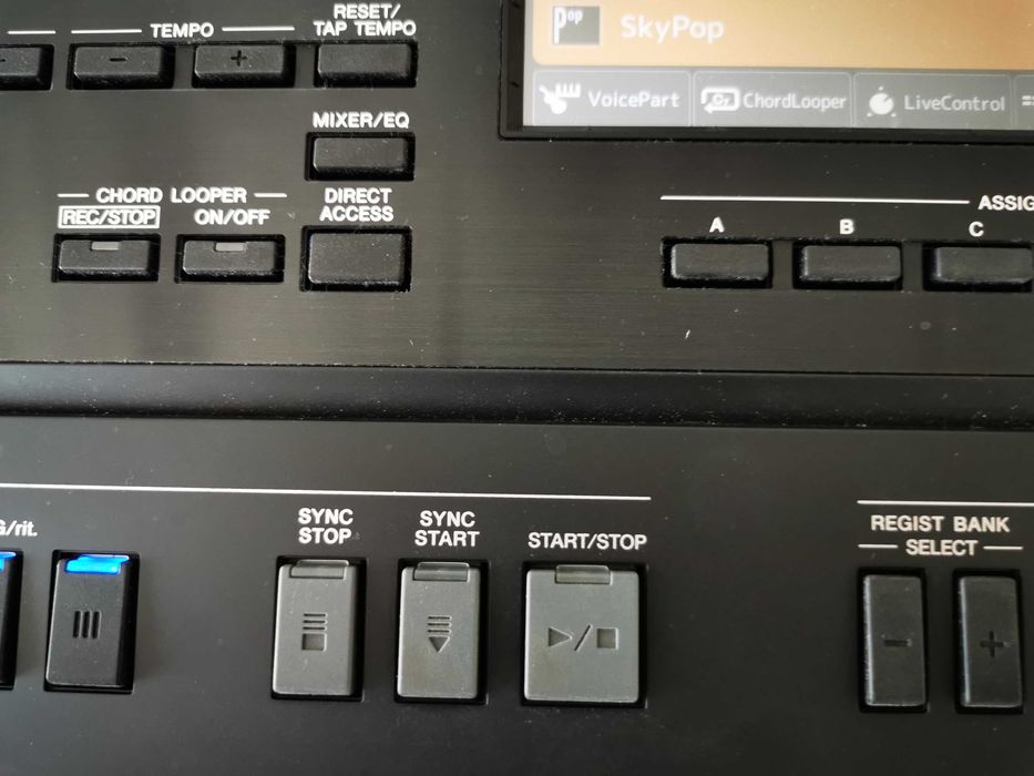 Keyboard yamaha SX900
