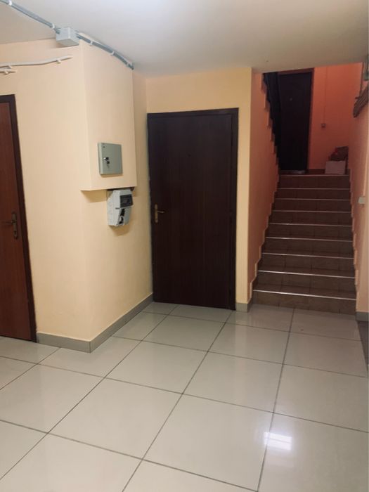 Продаж комерційного обʼєкта 1100 м² + 40 соток землі ЗВЯГЕЛЬ