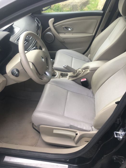 Renault Megane Sport Tourer 1.5 Dci 110cv  2011 Possível retoma