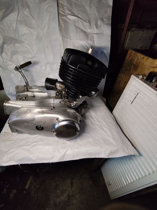 Двигун іж планета 3