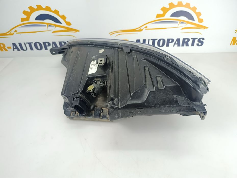 Фара права tesla model s rest uplevel