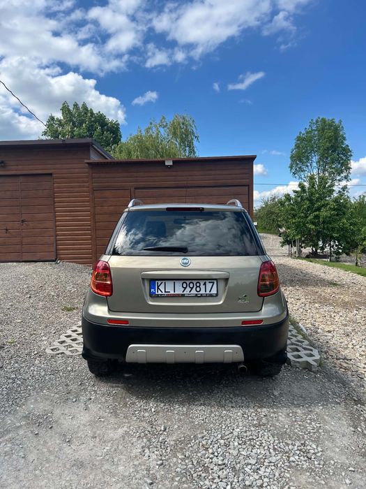 Fiat Sedici 1.9  crossover