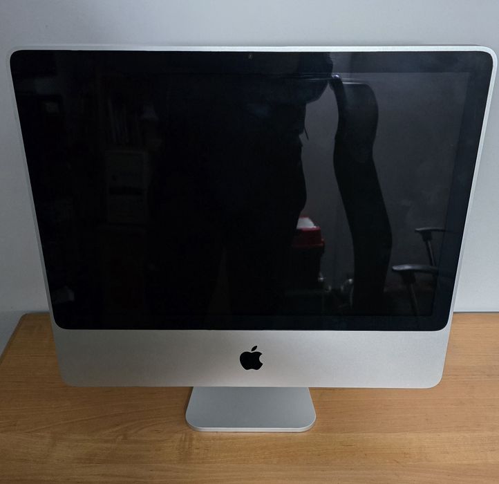 Wyczyszczony iMac 2009