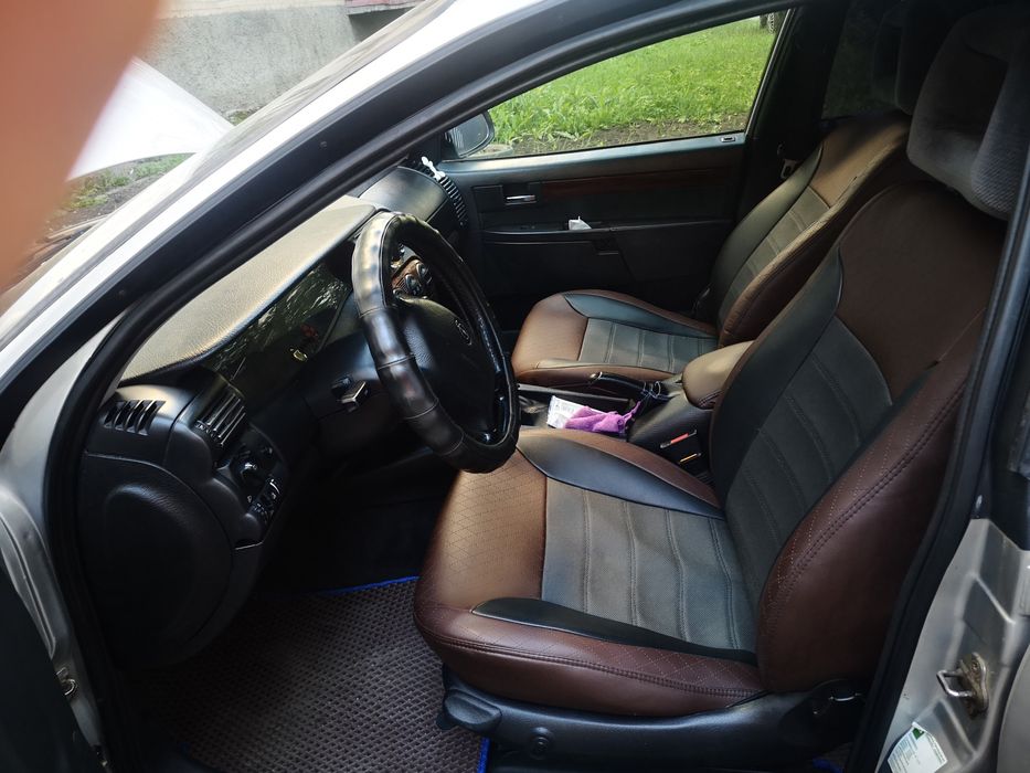 Опель омега в Хмельницькій