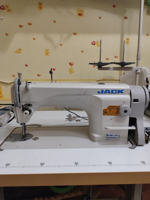 Продам швейні машинки
