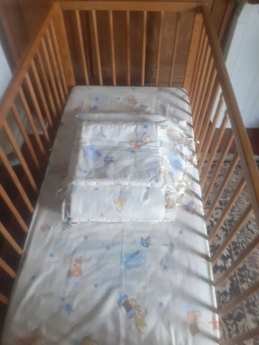 Ліжечко дитяче дерев'яне