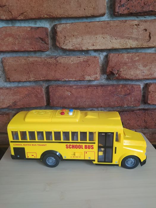 Zabawka autko Autobus szkolny