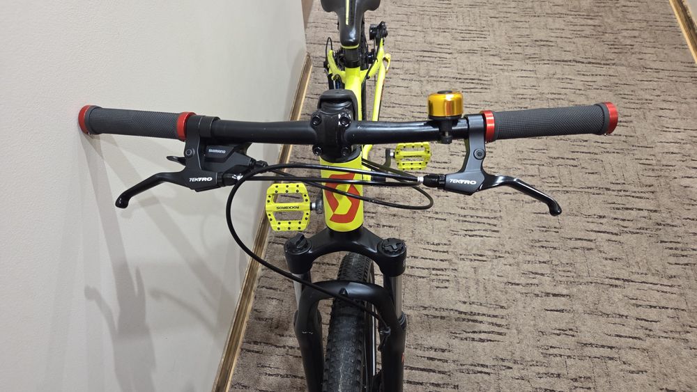 Rower młodzieżowy SCOTT  kola 24 shimano