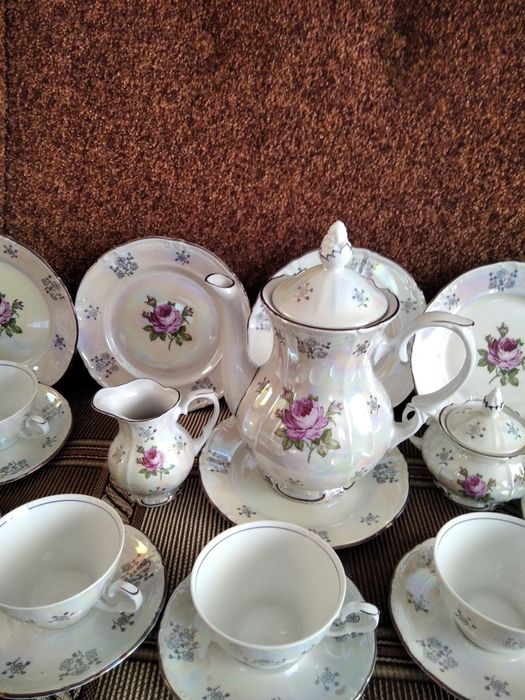 Кофейный сервиз "Роза " ГДР  на 6 персон.. на 6 персон.