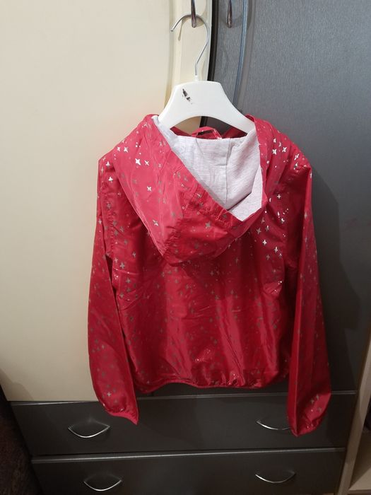 Плащь на девочку