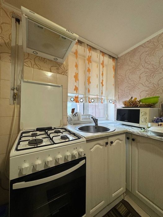 Заїжджай і живи — половина будинку біля Ниви з усім необхідним МО